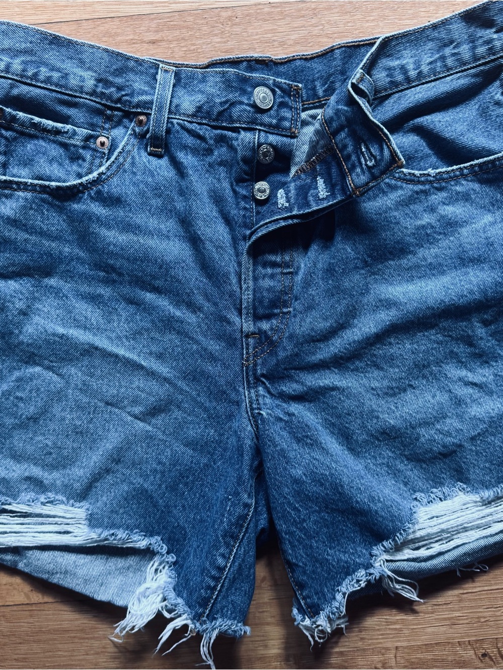 Levi Strauss Denim High-Rise Distressed Women's Shorts